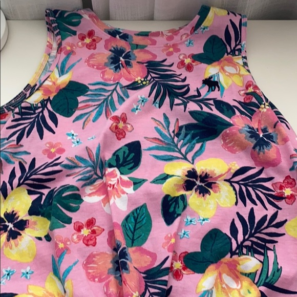 Hibiscus Flower Tank Top - Picture 1 of 1